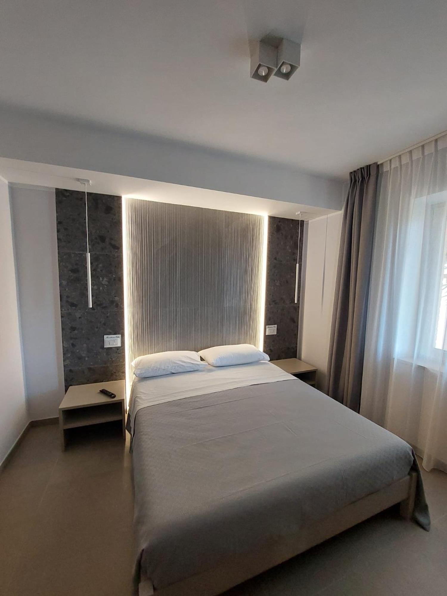 Residenza Elba - Charme House Hotel Термоли Екстериор снимка
